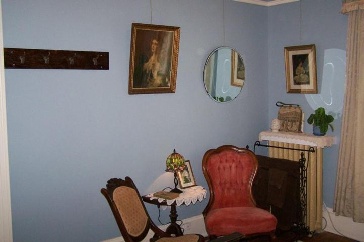 Rogers Motel Smiths Falls Habitación foto